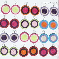 Round color earrings