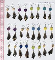Pendientes de conchas marinas